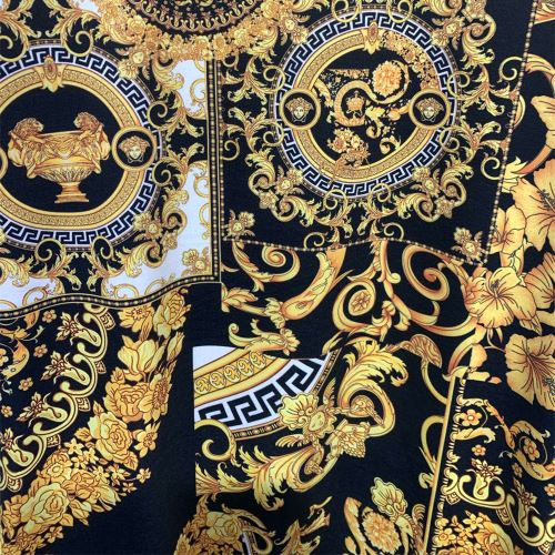 Tシャツ 2022新作 細身のシルエット ヴェルサーチVERSACE ラウンドネック 吸汗性に優れ ヴェルサーチブランド コピー 高品質 人気