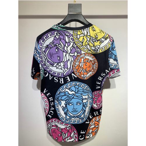 カラーラインナップ 2022新作 ヴェルサーチスーパーコピー 代引 半袖Tシャツ ラウンドネック 希少価値大！