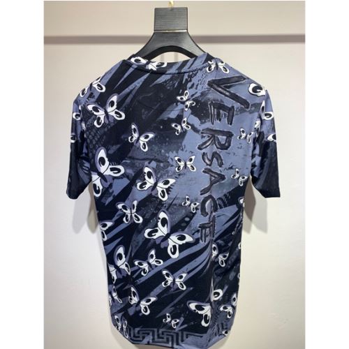ヴェルサーチブランドスーパーコピー 半袖Tシャツ 2022新作 オリジナル 高品質 人気 カッコいい印象を付ける