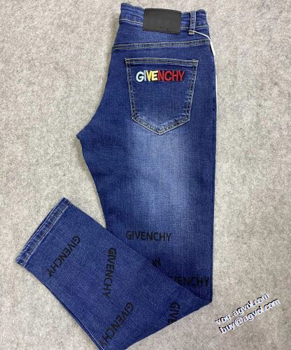 2022新作 生地結構伸びる 柔らかな質感 ジバンシー GIVENCHY デニムパンツ プリント柄 ジバンシィブランド コピー ファション性の高い
