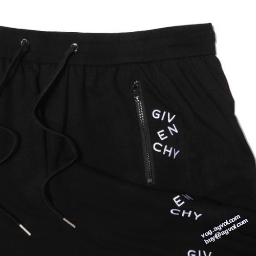 最安値に挑戦 ジッパー付 ジバンシィブランド コピー 最高のリラックス感 2022新作 ジバンシー GIVENCHY ショートパンツ これからの季節の必須ボトムス