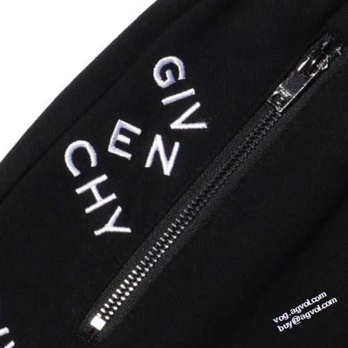 最安値に挑戦 ジッパー付 ジバンシィブランド コピー 最高のリラックス感 2022新作 ジバンシー GIVENCHY ショートパンツ これからの季節の必須ボトムス