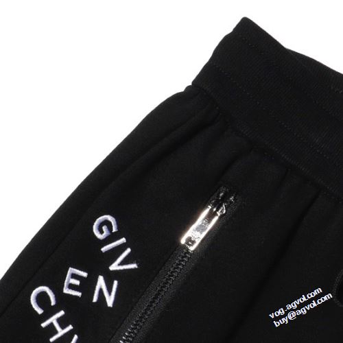 最安値に挑戦 ジッパー付 ジバンシィブランド コピー 最高のリラックス感 2022新作 ジバンシー GIVENCHY ショートパンツ これからの季節の必須ボトムス