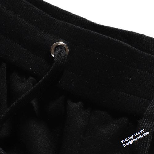 履き心地バツグン 2022新作 履き心地バツグン ジバンシー GIVENCHY ショートパンツ ジバンシィスーパーコピー 定番ボトム 人気販売中