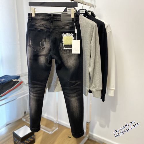 2022新作 履き心地バツグン デニムパンツ ジバンシー GIVENCHY ユーズド加工 ジバンシィブランド コピー 伸縮性のある 海外セレブ愛用