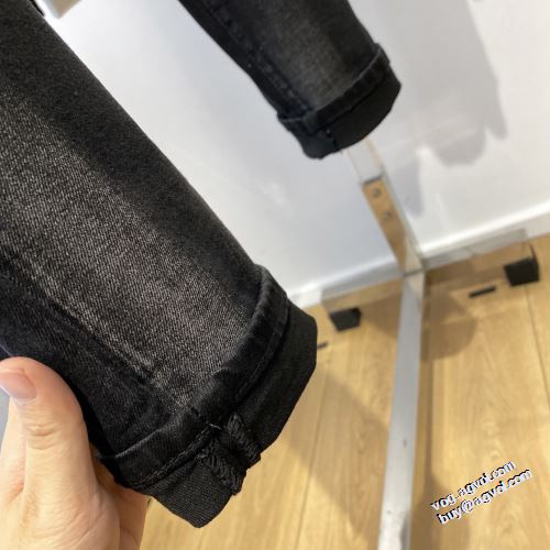 2022新作 履き心地バツグン デニムパンツ ジバンシー GIVENCHY ユーズド加工 ジバンシィブランド コピー 伸縮性のある 海外セレブ愛用