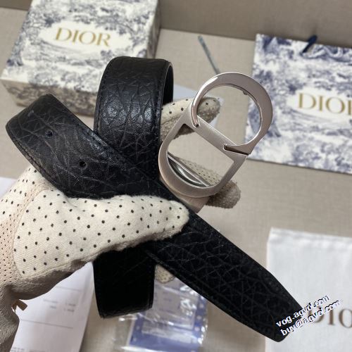 2022新作 ディオールコピー ブランド 2色可選 ディオール DIOR 耐久性のある ベルト 海外セレブ愛用 カジュアル レザー ベルト 細タイプ 長さ調節可能