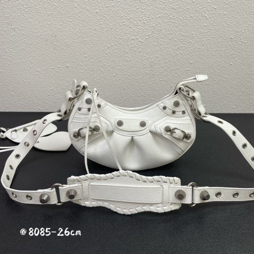 コスパ最高のプライス ショルダーバッグ バックインバック 6色可選 収納 小型 軽量 コピーブランド 売れ筋のいい 2022新作