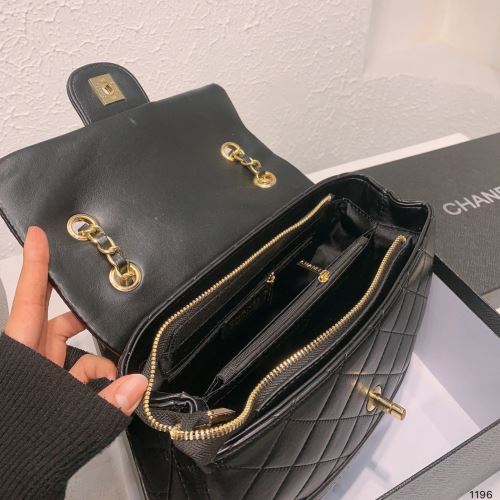 2色可選 ショルダーバッグ バックインバック 収納 柔軟 気軽に持てる キャリア女性のお悩み解決 個性的なデザ ブランド コピー 2022新作