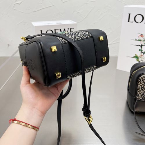 手持ち&ショルダー掛け ファション性の高い 2色可選 ショルダー 調節可能 ロエベブランドコピー 2022新作 ダブルファスナー使用