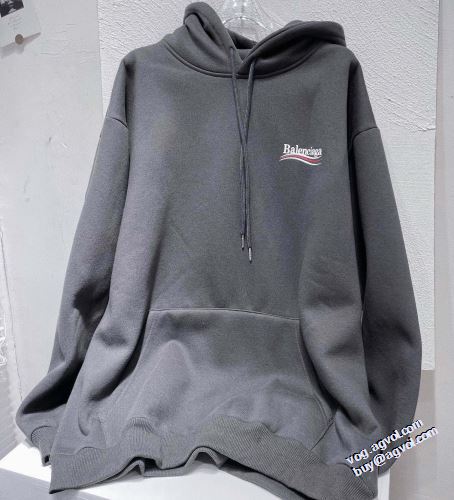 2022新作 パーカー ロゴパーカー 厚手の生地 防寒 ペアパーカー ポケットづき お洒落に魅せる スーパーコピー
