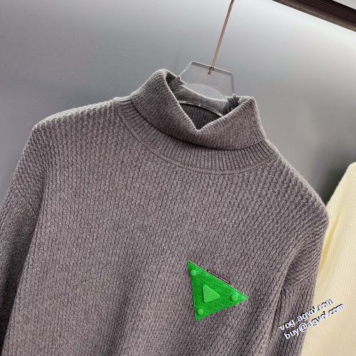 スーパーコピー 上質 先行販売 2022新作 セーター 4色可選 優美なファー使い ちょうどいい丈感 可愛い見た目 防寒機能ある