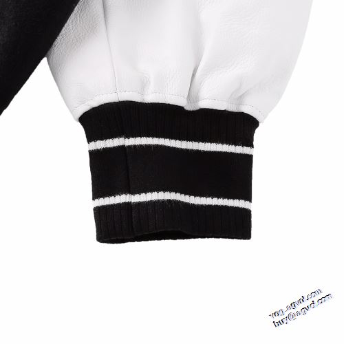 ジャケット 野球ウェア 2022新作 ポケット付 楽に着用出来る ジバンシー GIVENCHY 耐久性のある ジバンシィコピーブランド 堪能できるコート
