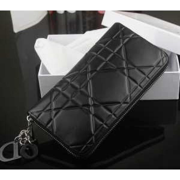 最新作 2026 DIOR ディオール  レディース長財布.107.