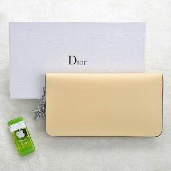 人気が爆発  2026 DIOR ディオール  レディース財布.107.