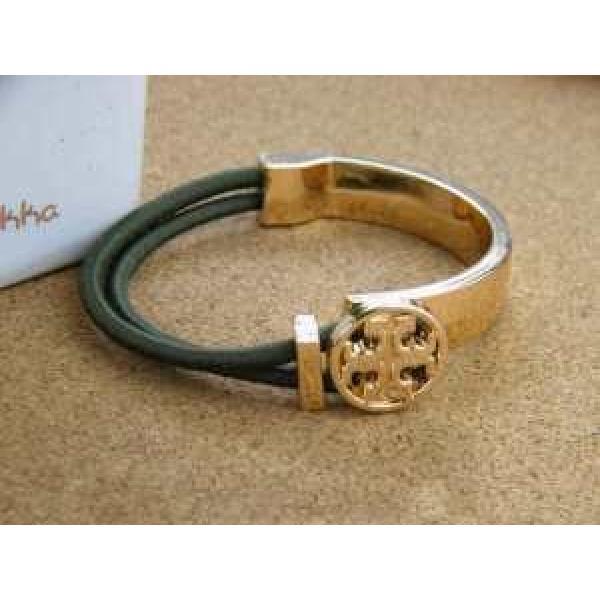 ◆モデル愛用◆2026秋冬新作 TORY BURCH トリーバーチ バングル.230.