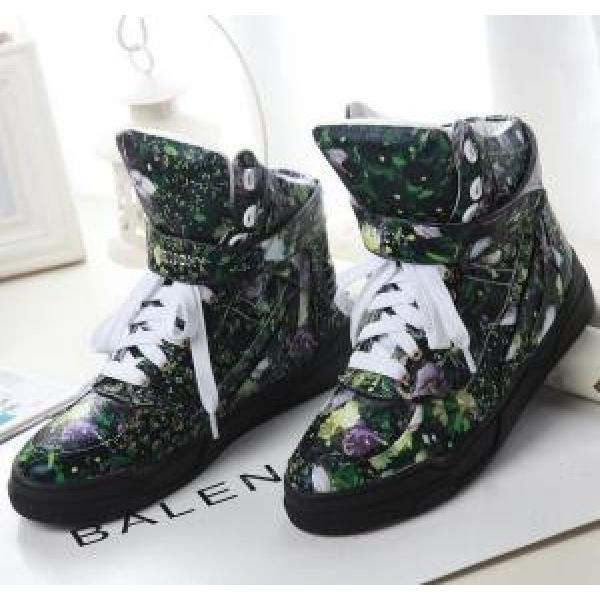 2026 GIVENCHY ジバンシー 贈り物にも◎ スニーカー