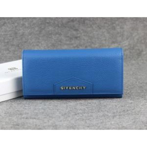 2026 大特価 GIVENCHY ジバンシー  レディース財布 12709.104.