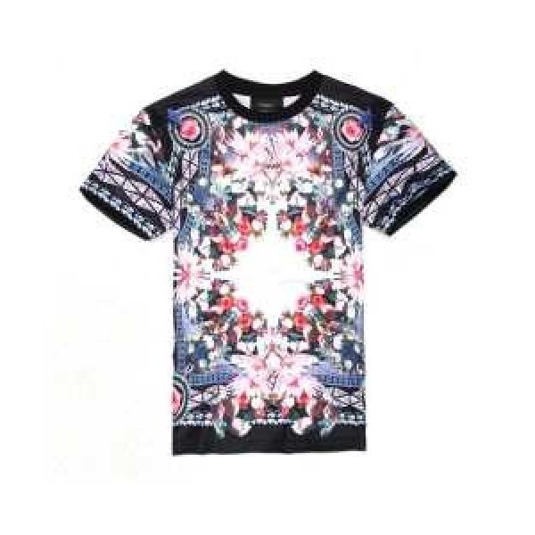 2026 値下げ！ 2026 GIVENCHY ジバンシィ 半袖Tシャツ