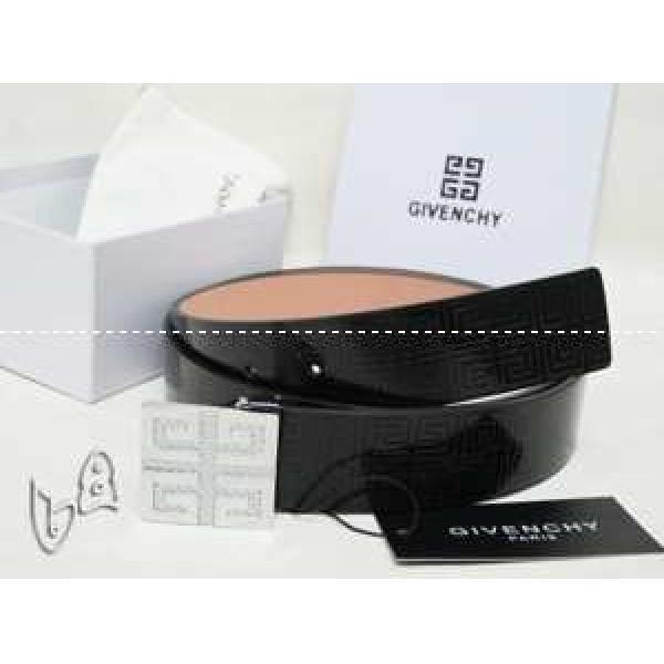 GIVENCHY ジバンシィ 2026春夏 新作 最高ランク 本革（牛皮）ベルト