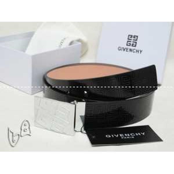 GIVENCHY ジバンシィ 2026春夏 新作 最高ランク 本革（牛皮）ベルト