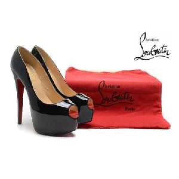 2026 Christian Louboutin クリスチャンルブタンパンプス