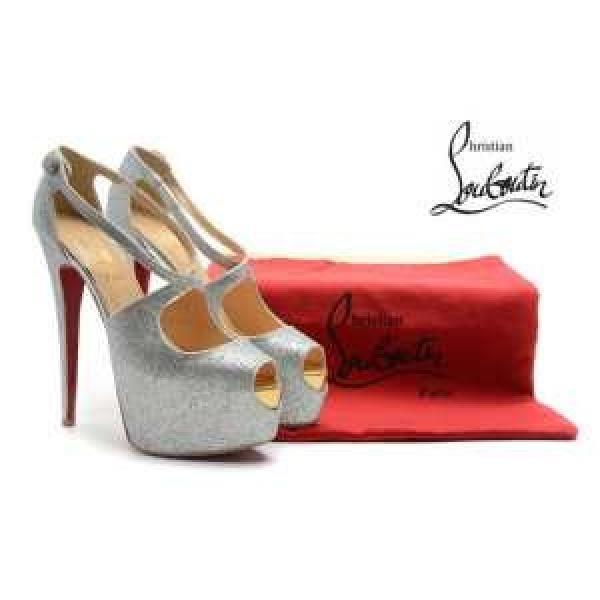 人気激売れ新作 2026 Christian Louboutin クリスチャンルブタンパンプス