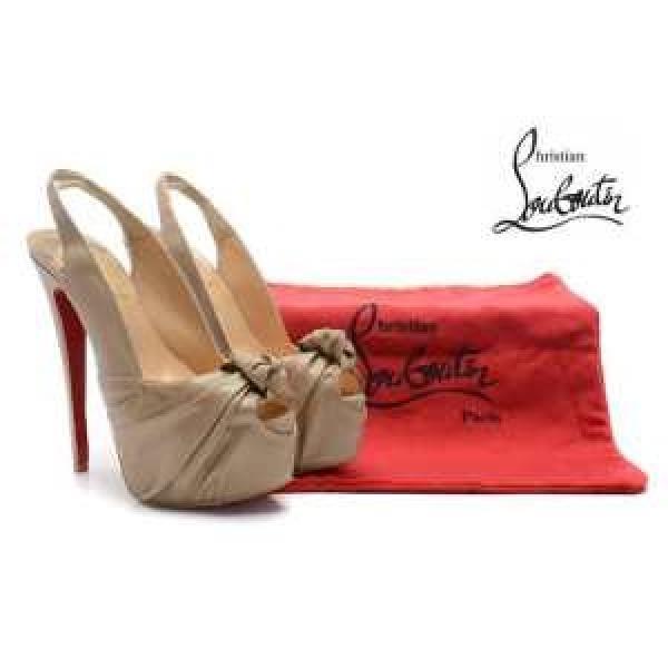 めちゃくちゃお得 2026 Christian Louboutin クリスチャンルブタンパンプス