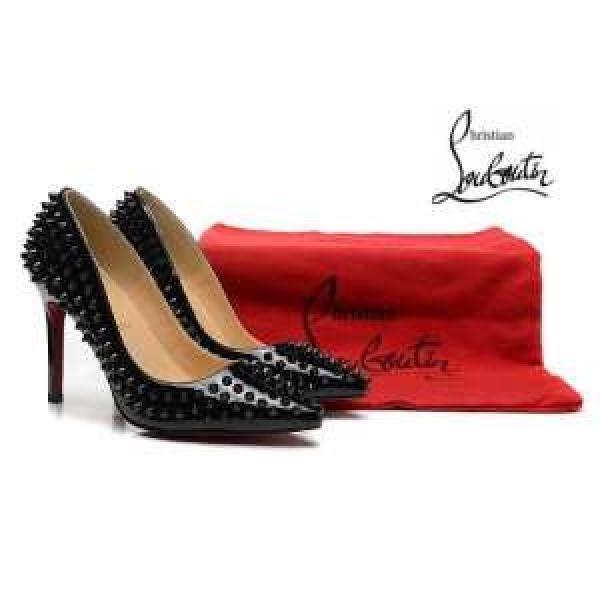 入手困難 2026 Christian Louboutin クリスチャンルブタンパンプス