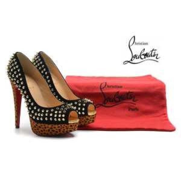 2025 完売品！Christian Louboutin クリスチャンルブタンパンプス