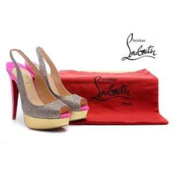 2026 人気商品 Christian Louboutin クリスチャンルブタンパンプス