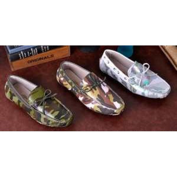 大人気 VALENTINO ヴァレンティノ カジュアルシュッズ