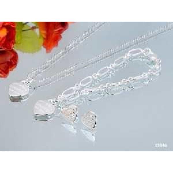 2026春夏新作コピーブランドTiffany &amp; Co ティファニー上品なネックレス、ブレスレット、ピアス3点セット.220.
