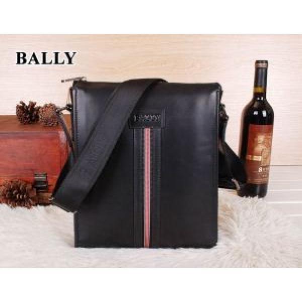 2026秋冬 大人気！BALLY バリー メンズ用 ショルダーバッグ  6903.63.