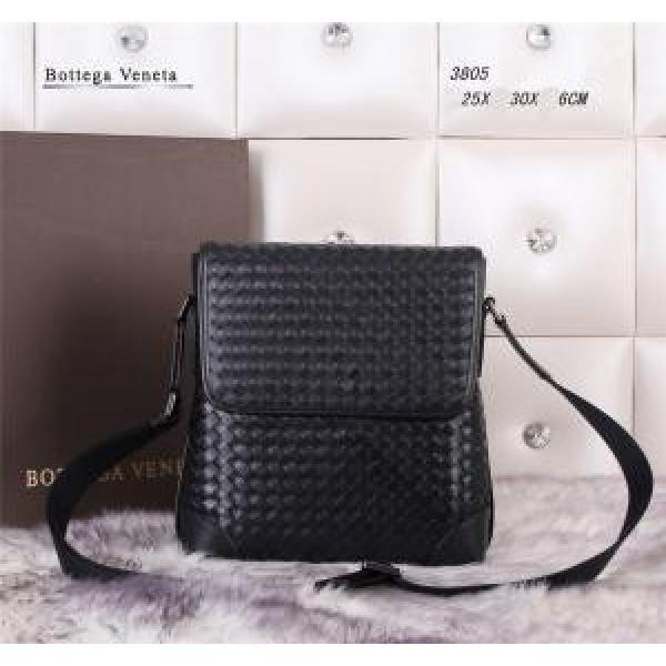 BOTTEGA VENETA ボッテガ ブランド 2026 小型 軽量 メンズ ショルダーバッグ 3805.61.