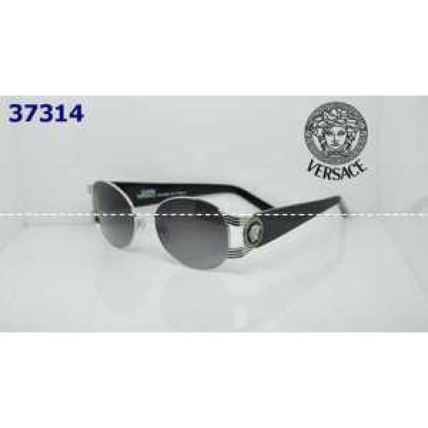 高級感演出 2026  VERSACE ヴェルサーチ サングラス