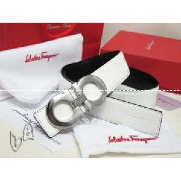 2026-14新作 フェラガモ FERRAGAMO ベルト 最高ランク 本革（牛皮）WHITE