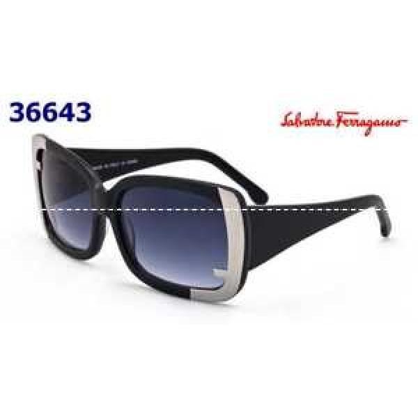 ◆モデル愛用◆2026 FERRAGAMO サルヴァトーレフェラガモ サングラス