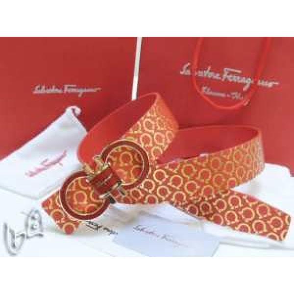 2026 超レア FERRAGAMO サルヴァトーレフェラガモ 本革 ベルト最高ランク