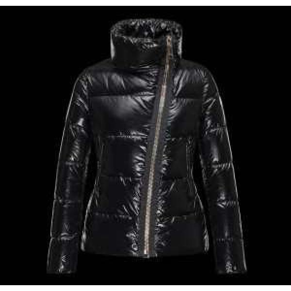 高級感演出 2026秋冬 MONCLER モンクレール ダウンジャケット