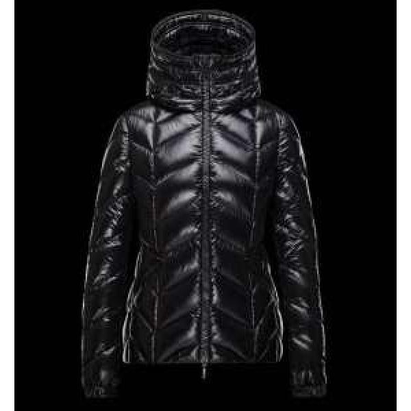～希少! 2025秋冬 MONCLER モンクレール ダウンジャケット