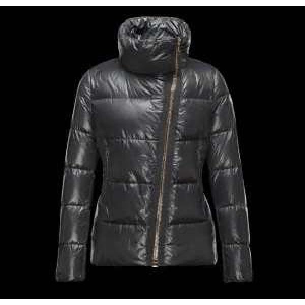 入手困難 2026秋冬 MONCLER モンクレール ダウンジャケット
