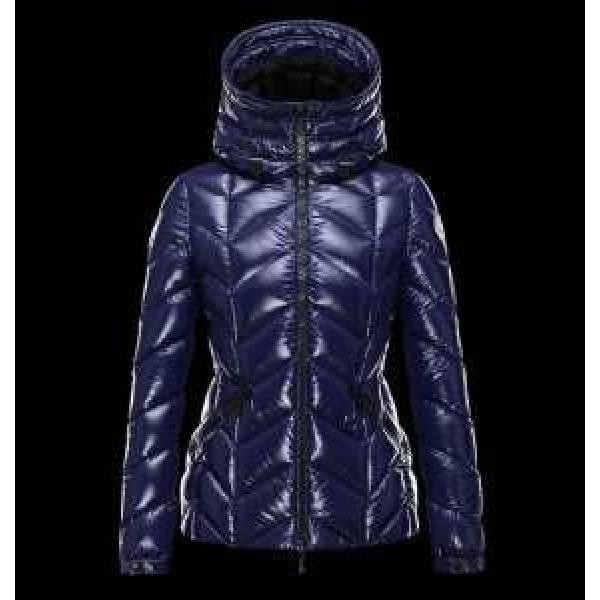 ◆モデル愛用◆ 2025秋冬 MONCLER モンクレール ダウンジャケット