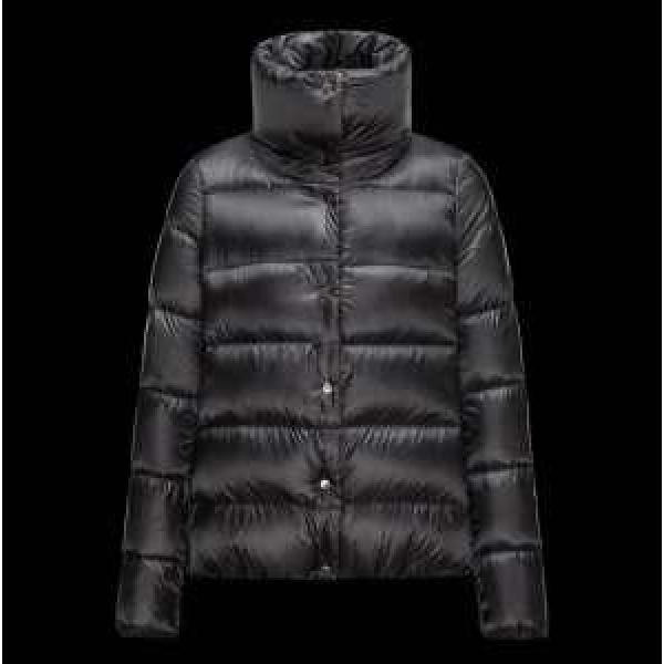 2025秋冬 人気激売れ  MONCLER モンクレール ダウンジャケット