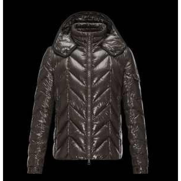 高級感演出 2026秋冬 MONCLER モンクレール ダウンジャケット