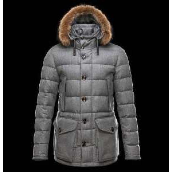 2025秋冬 希少 MONCLER モンクレール ダウンジャケット