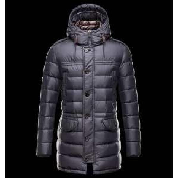 2025秋冬 MONCLER モンクレール美品 ダウンジャケット