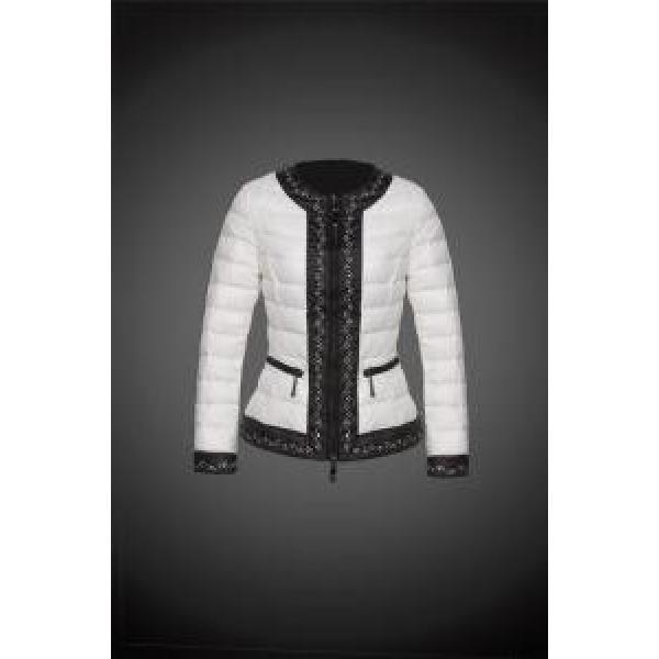 2026 秋冬 MONCLER モンクレール 程よい光沢感がある レディース ダウンジャケット8829