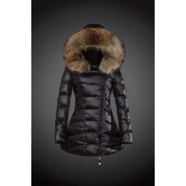 2026 秋冬 防寒具としての機能もバッチリ MONCLER モンクレール レディース ダウンジャケット8807