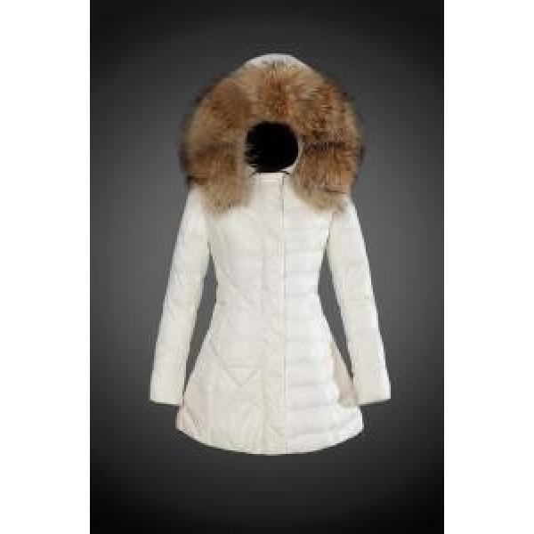 2026 秋冬 快適な着心地をキープ MONCLER モンクレール レディース ダウンジャケット 8803